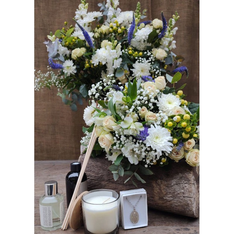 Inmaculada| Ramo de flores