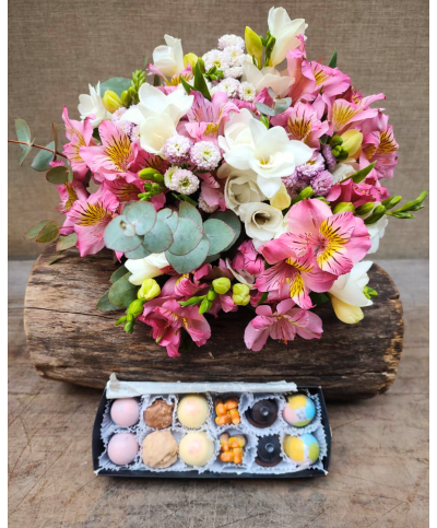 Pequeñas sonrisas | bouquet & chocolates
