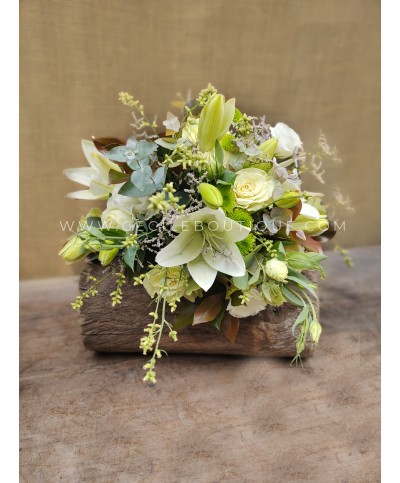 First Love | Bouquet of flowers