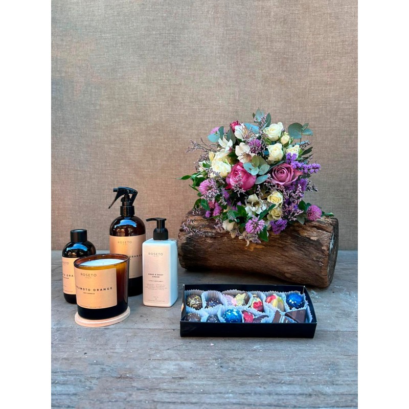 A La Mejor Mamá|Bouquet, box perfumado & chocolates A La Mejor Mamá|Bouquet, box perfumado & chocolates
