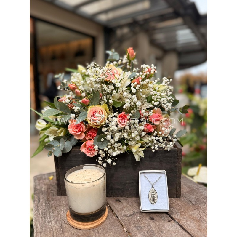 Fuerza del amor| Bouquet, vela y cadenita Fuerza del amor| Bouquet, vela y cadenita