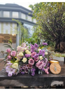 Lluvia de Besos | Bouquet, Vela & Medalla