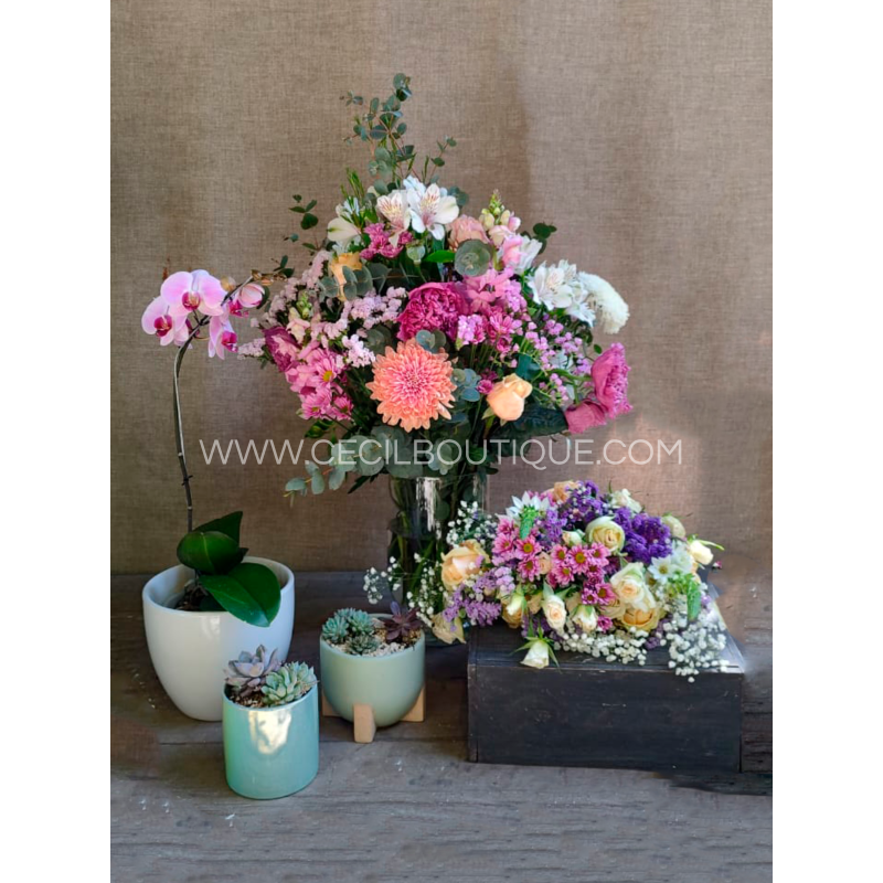 Amor infinito|Conjunto de ramos más orquídea & jardínes